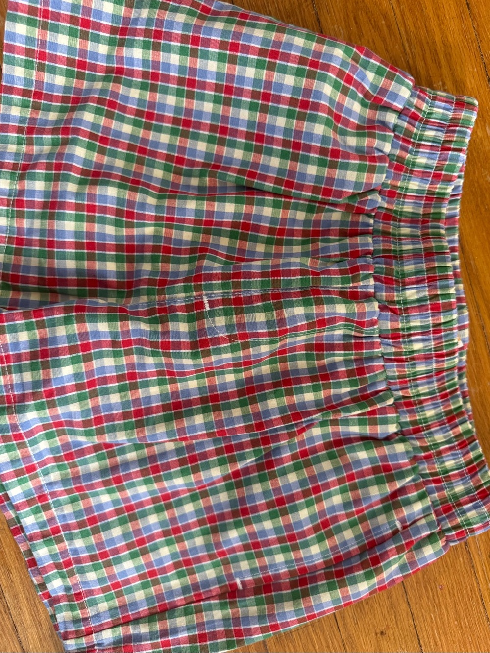 The Beaufort Bonnet Company Red, Green & Blue Plaid Pull-On Kids Shorts